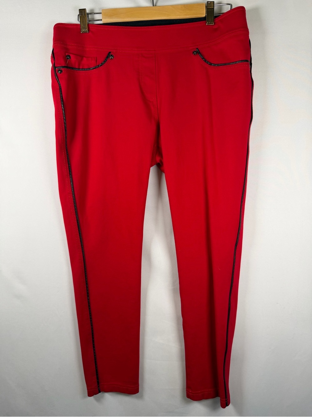 NYGÅRD Slims Red Jeggings L 14-16 Black Piping Pull-On Stretch Pants
